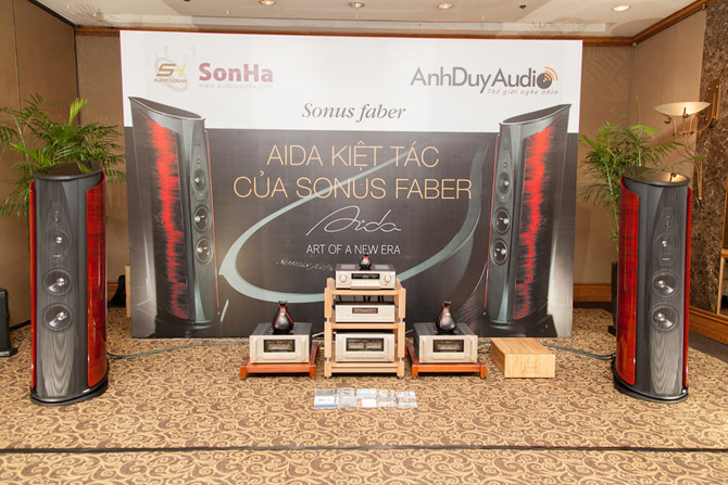 Kiệt tác âm thanh Sonus Faber Aida giá hơn 2 tỉ đồng lần đầu trình diễn