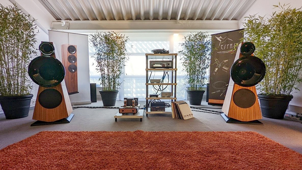 Giải mã sức mạnh của Odeon Audio Semper: Biểu tượng của nghệ thuật chế tác loa kèn đương đại
